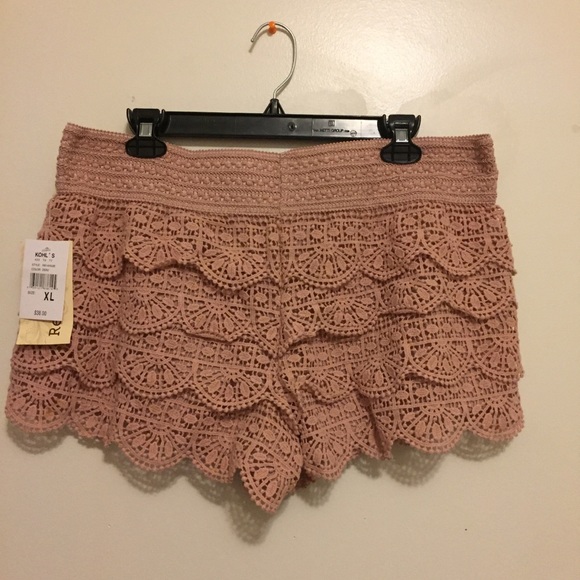 Rewind Pants - Pink Crochet Shorts